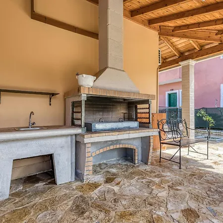 La Casa Di Eleni Acharavi (Corfu)