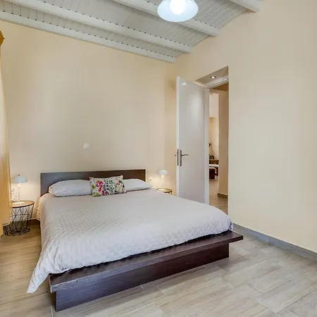 La Casa Di Eleni Дом отдыха